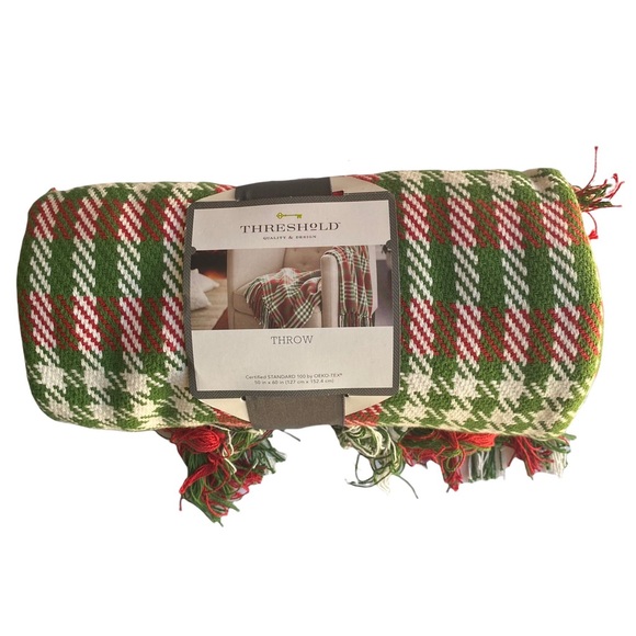 Threshold Other - Target Threshold Red & Green Christmas Holiday 50x60 Plaid Fringe Throw Blanket